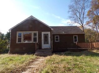 36 Ahles Cir, Hyde Park, NY 12538