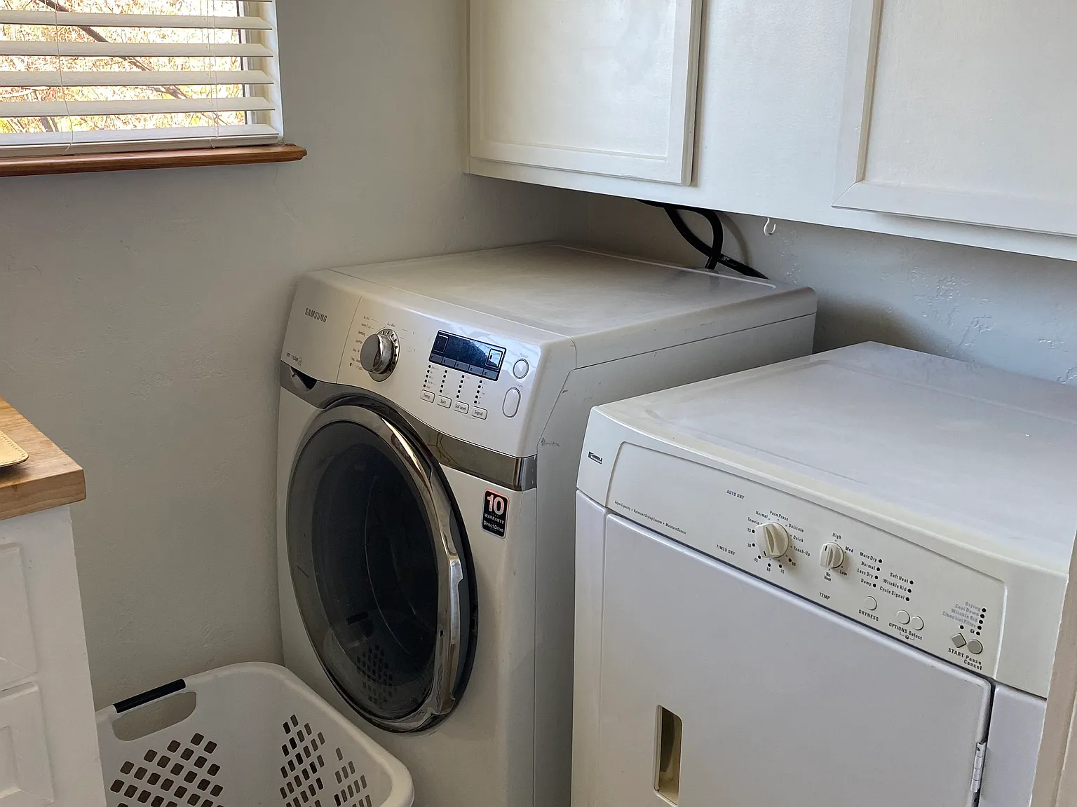 1 bed, 1250 sqft, $1,560 — Photo 2
