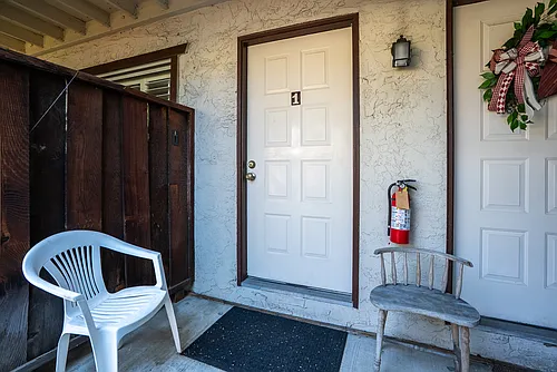 1408 W Latimer Ave #1 Photo 1