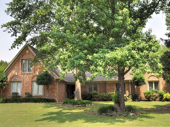 3rd image of 1538 Wood Mills Dr
