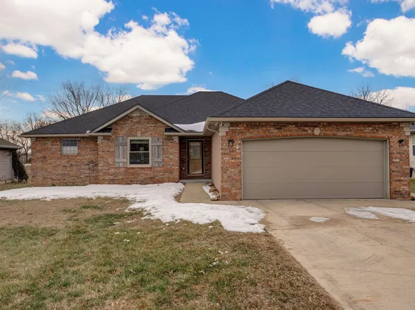 2002 Carolyn Street, Pleasant Hope, MO 65725