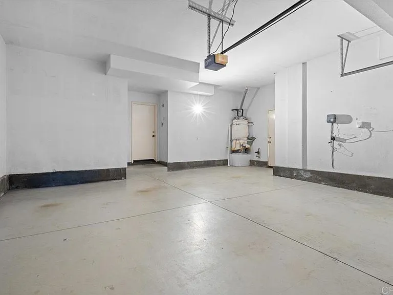 1501 Piedmont St — Photo 4