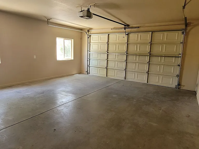 6231 Mirlo Rd — Photo 28