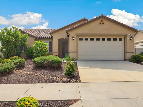 397 Hunal Cir, San Jacinto, CA 92582