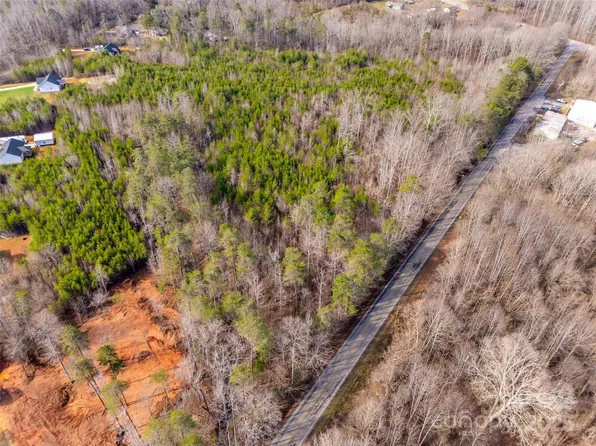 12/AC Meadow Rd, Clover, SC 29710