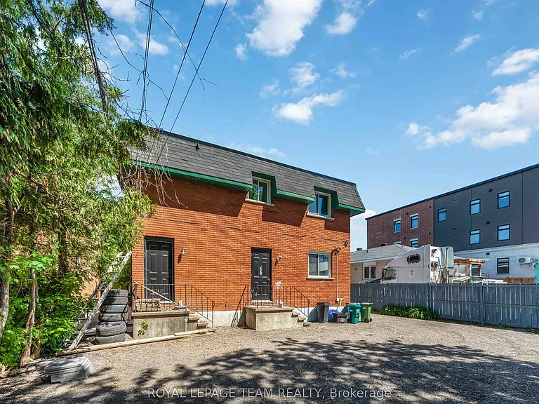 204 Donald St #2 — Photo 37