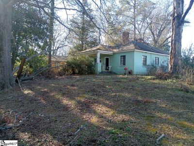 121 Radden Ct, Greenwood, SC, 29649