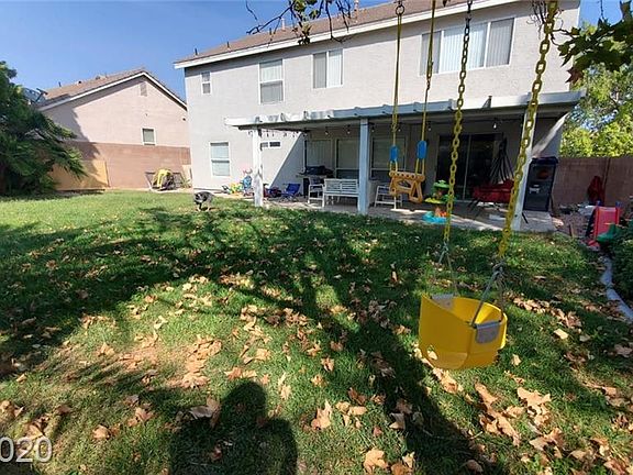 3rd image of 3459 Vista Diablo St