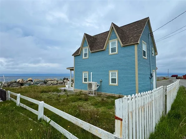 7 Moses Point Line, Bonavista, NL A0C1B0