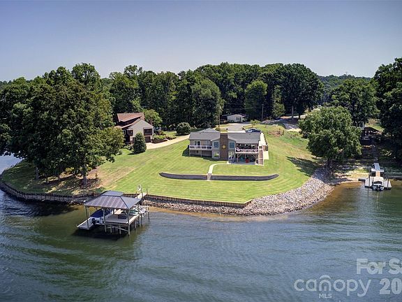 2nd image of 117 Summersong Ln