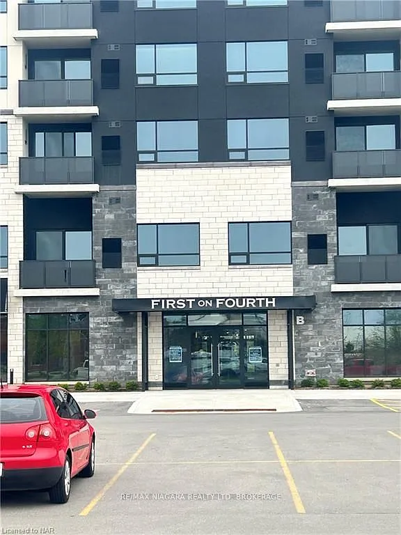 2 bed, $2,655 — Photo 2