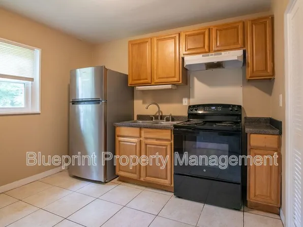 252 Meadowdale Ave, Birmingham, AL 35215