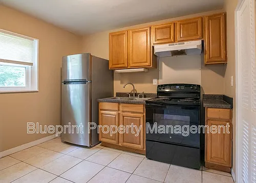 252 Meadowdale Ave Photo 1