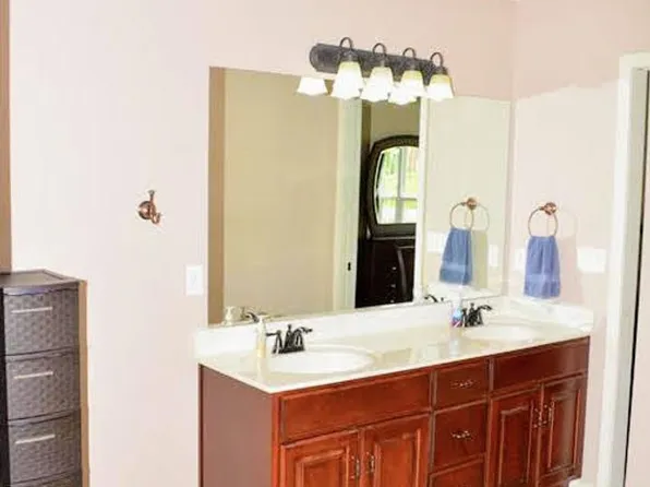 14171 Hopi Ln, Saint Robert, MO 65584