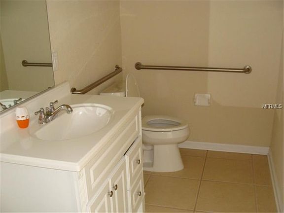 4th image of 8012 Cool Breeze Dr APT 95