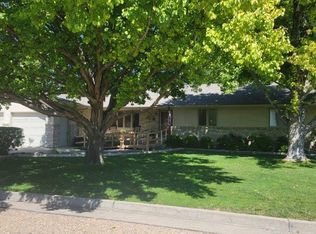 1003 Willow Valley Dr, Lamar, CO 81052