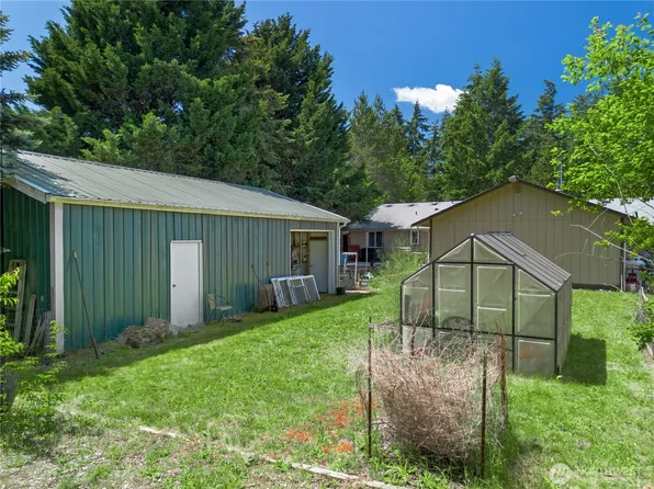 70 E Sycamore Place, Shelton, WA 98584
