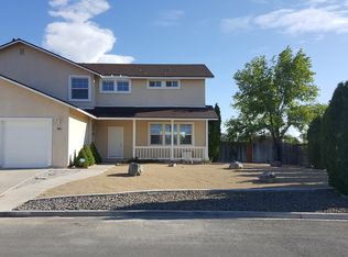 18451 Spicer Lake Ct, Reno, NV 89508