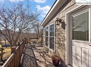 240 Morgan Smith Ln, Boone, NC 28607