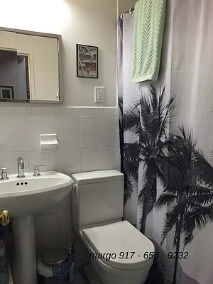 Rented by Chartwell Manhattan Realty | media 12