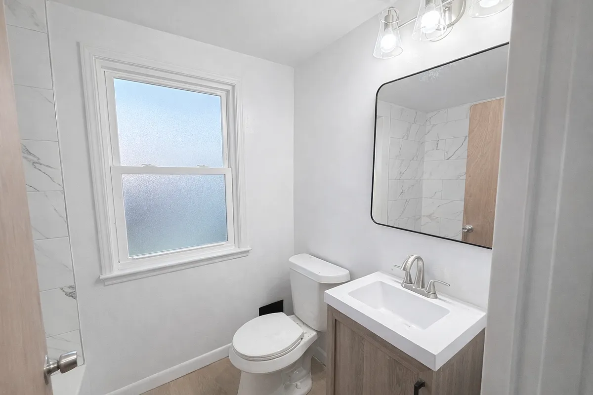Building Photo - 187 Brookside Dr #2