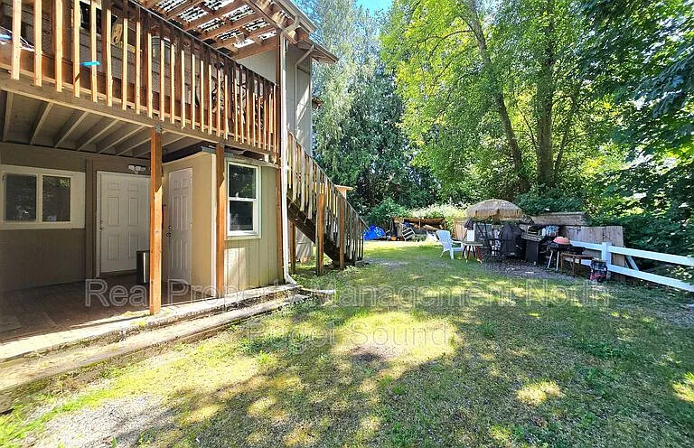 15602 Ash Way #1 — Photo 16