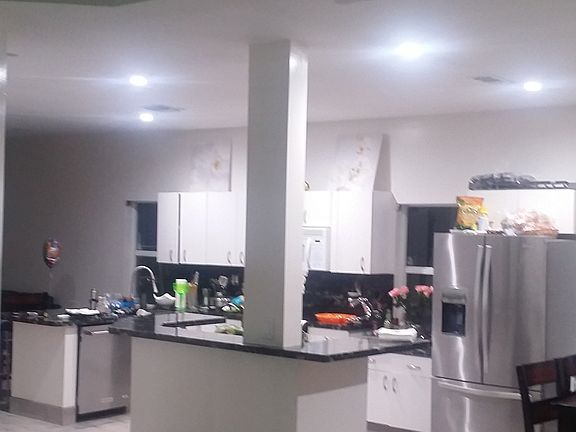 5th image of 1245 NW 171st Ave