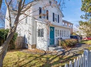 833 Mill Plain Rd, Fairfield, CT 06824