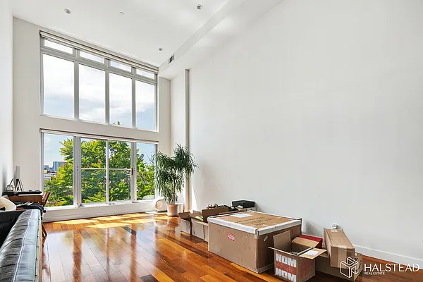 Rented by Halstead Real Estate | media 4