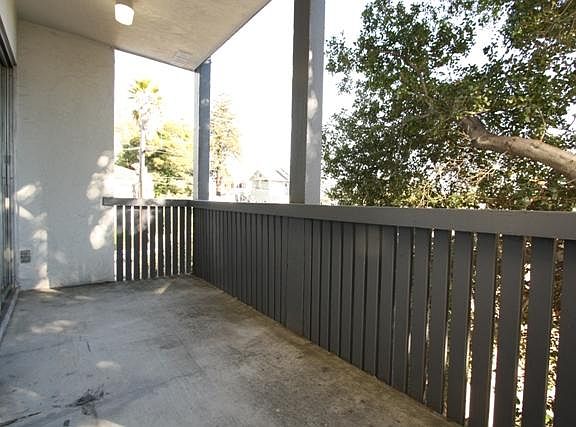 2nd image of 609 E 23rd St APT 203