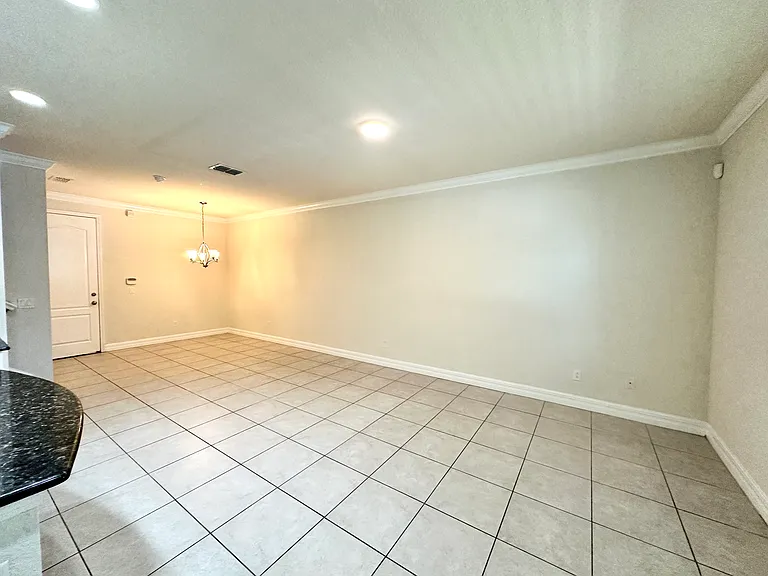 9980 Eagle Creek Center Blvd — Photo 3