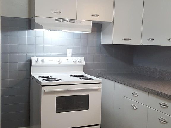 4th image of 115 Goundry St APT 3