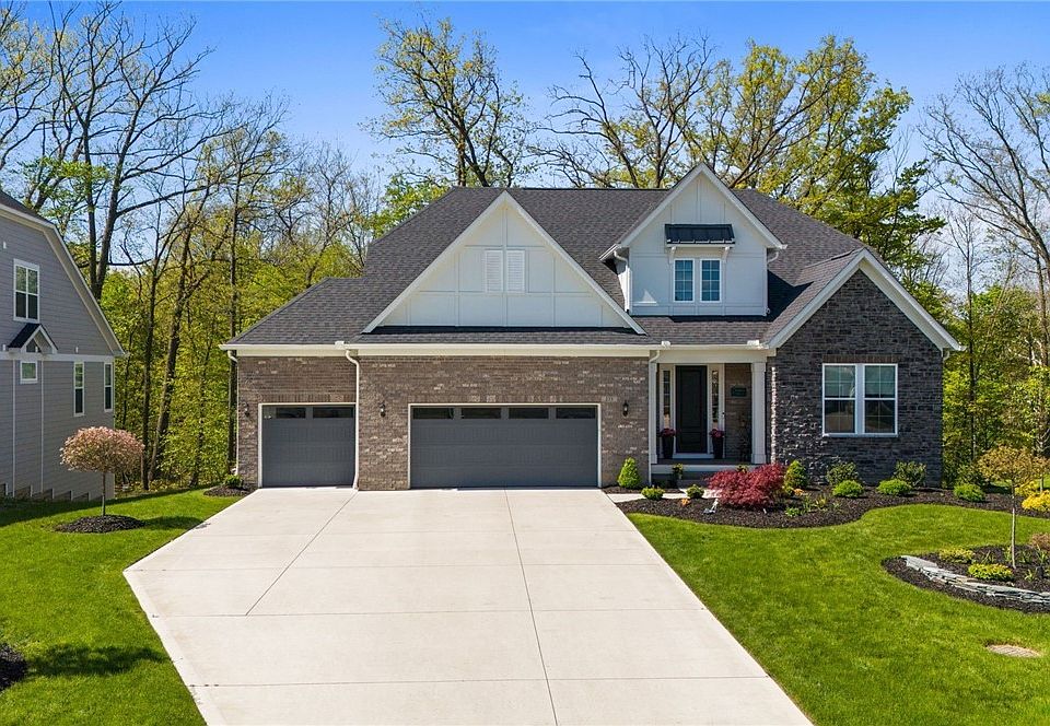 1st image of 233 Lake Balaton Dr