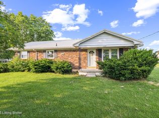 1524 Lawrenceburg Rd, Bloomfield, KY 40008