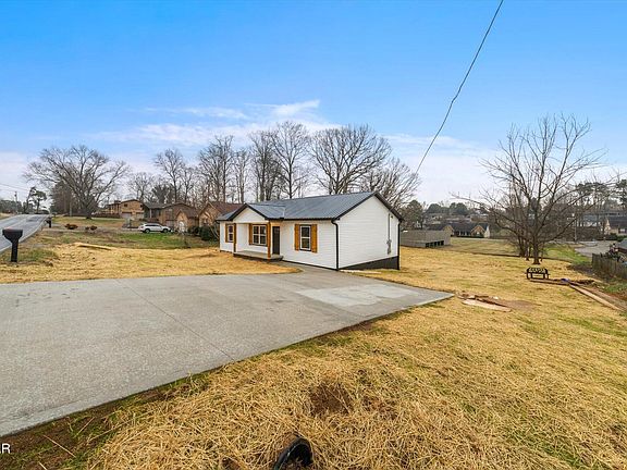 2nd image of 423 Overlook Dr