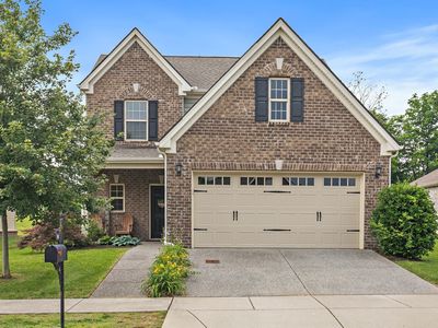 341 Lola Ln, Cottontown, TN, 37048