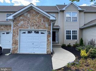 6 Hogan Way #7, Moorestown, NJ 08057