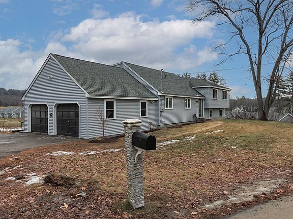2nd image of 481 Woodlawn Ridge Road