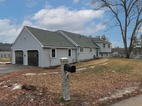 481 Woodlawn Ridge Road, Pembroke, NH 03275