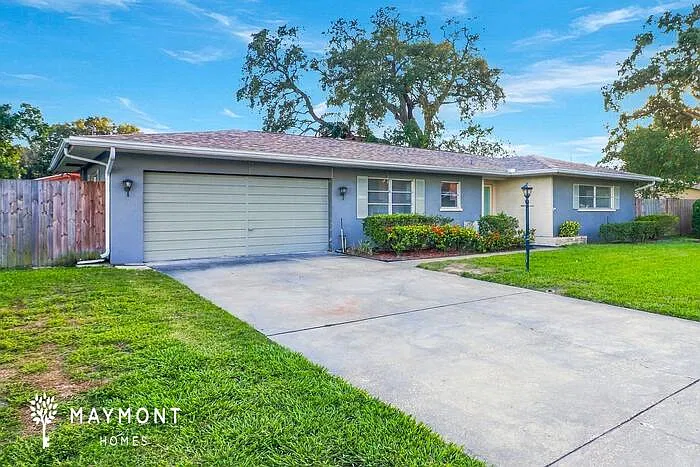 3 bed, 2.0 bath, 1749 sqft, $2,475 — Photo 2