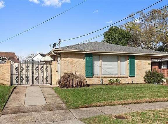 3rd image of 18 Woodlawn Ave