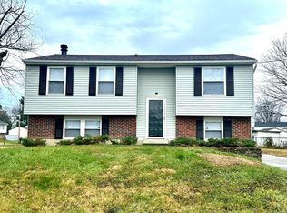 111 Tumbleweed Dr, Louisville, KY 40229