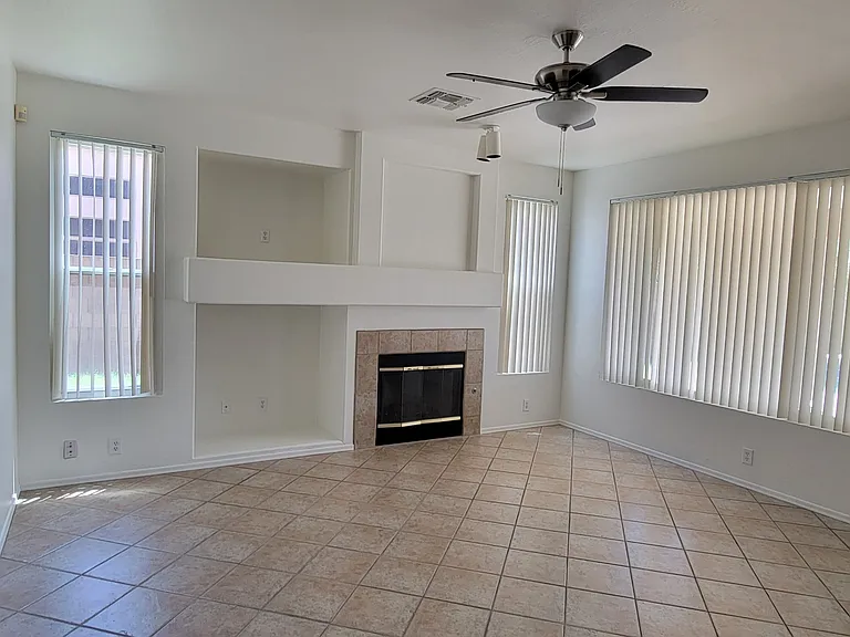 5359 W Butler Dr — Photo 11