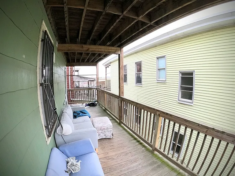 90 Fisher Ave #2 — Photo 16