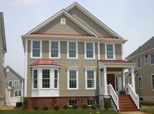 7 Union St, Robbinsville, NJ 08691