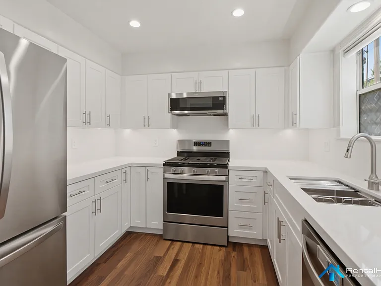 4139 Cahuenga Blvd #102 — Photo 9