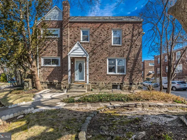 141 Academy Ln, Upper Darby, PA 19082