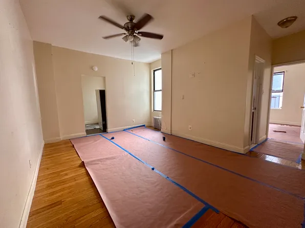 969 43rd St APT B10, Brooklyn, NY 11219