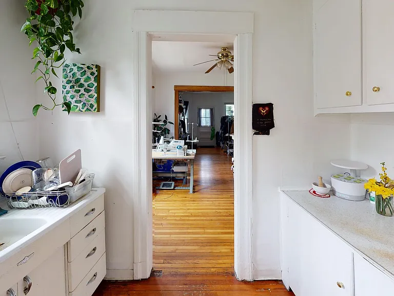 56 Hillside Pl #2 — Photo 29
