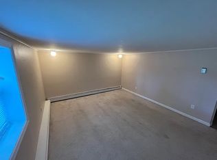 224 Vanderbilt Blvd #2, Oakdale, NY 11769